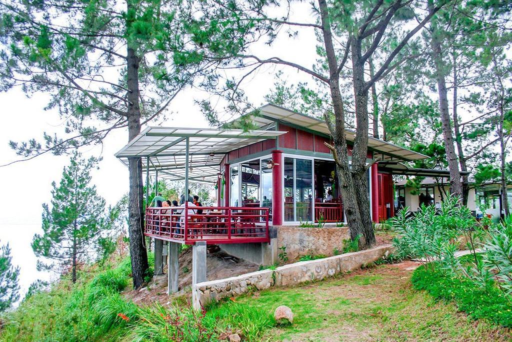 Taman Simalem Resort Tongging Buitenkant foto