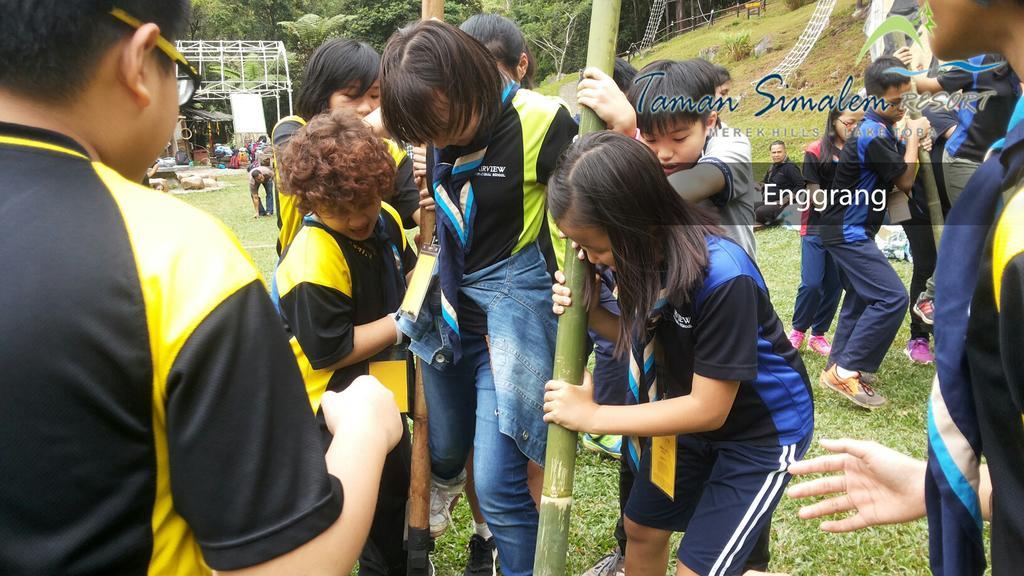 Taman Simalem Resort Tongging Buitenkant foto