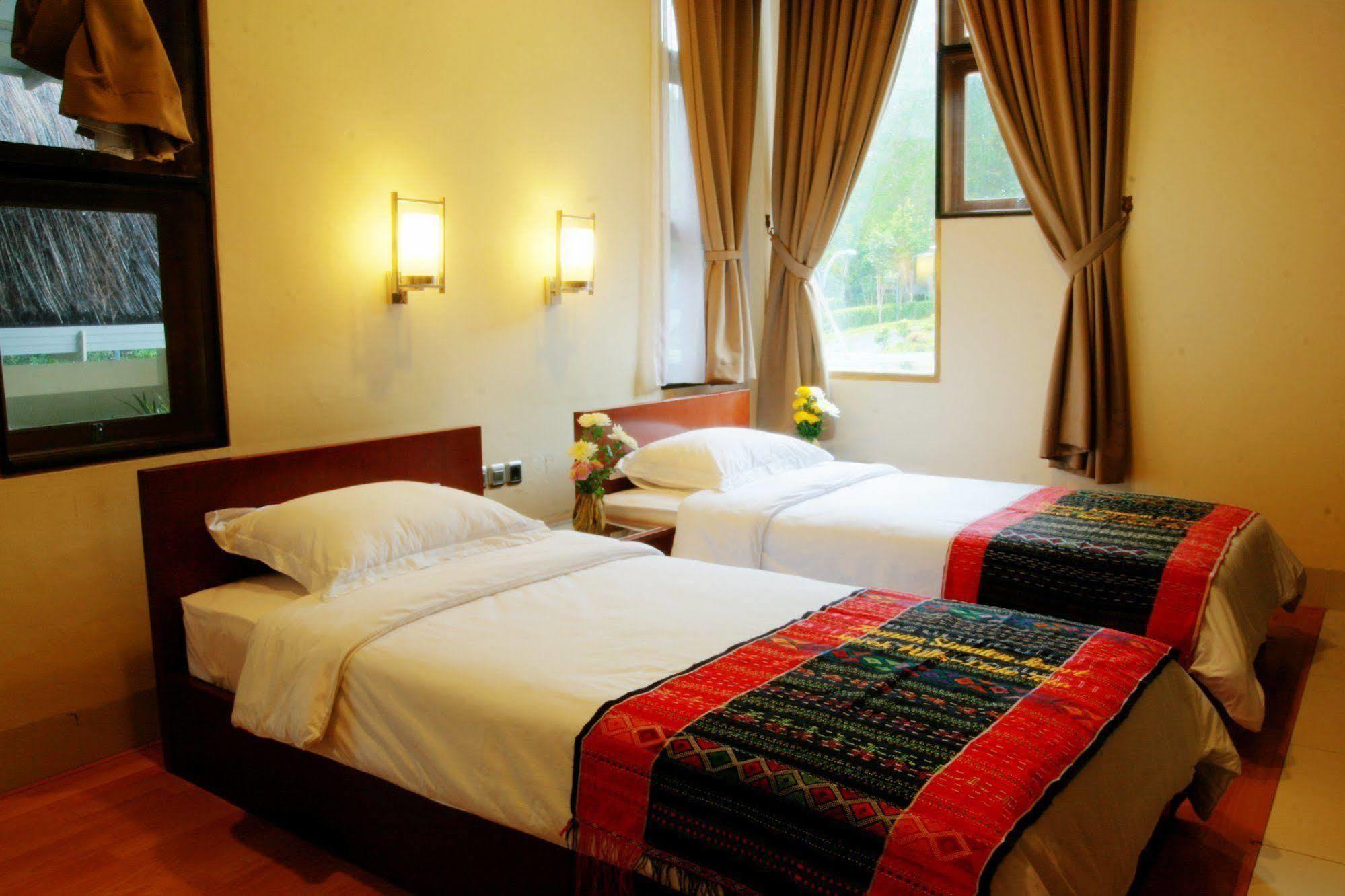 Taman Simalem Resort Tongging Buitenkant foto